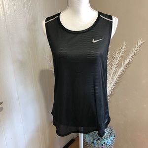 Nike dry fit runner top